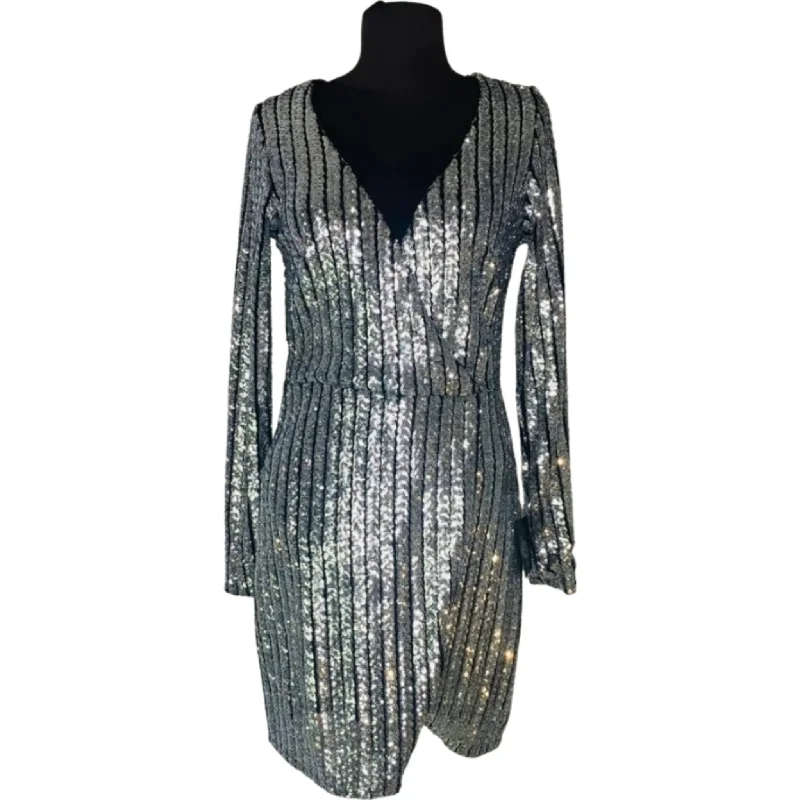 LULUS Short Silver Sequin Cocktail Dress Size M NWT