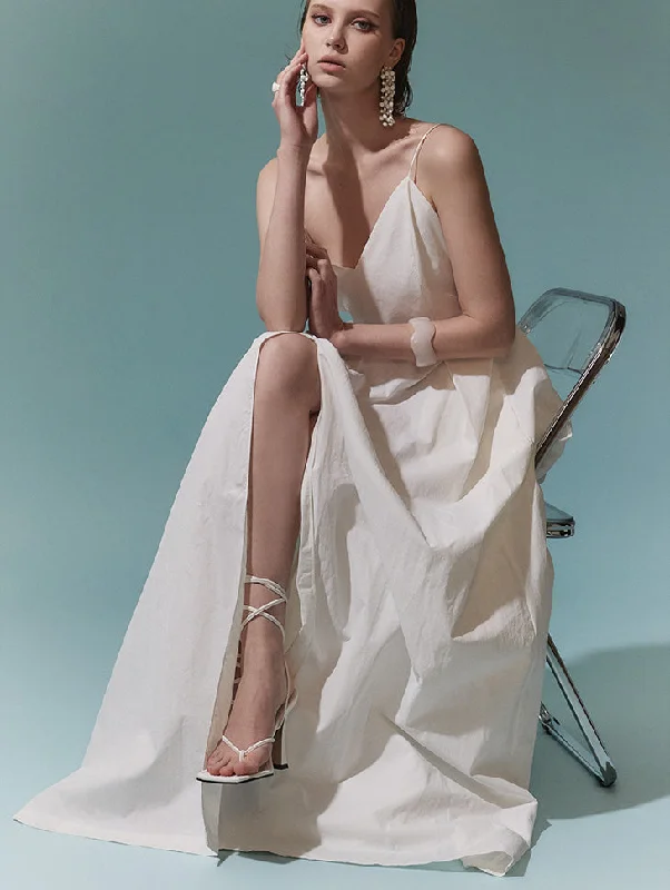 D9355 Heart Neck Slit Dress