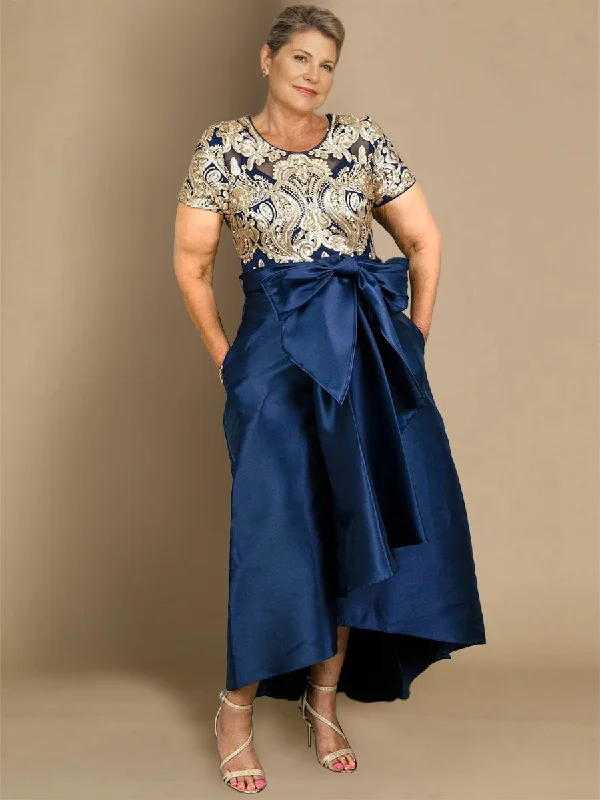 A-Line/Princess Round Neck Short Sleeve Asymmetrical Plus Size Mother of the Bride Dress A-Line/Princess Round Neck Short Sleeve Asymmetrical Plus Size Mother of the Bride Dress