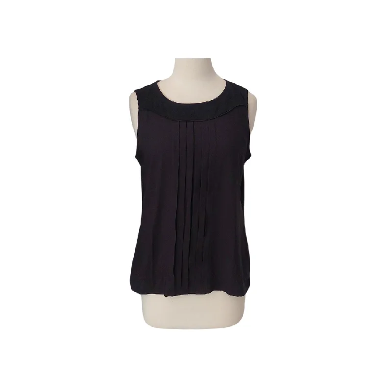 Ann Taylor Black Pleated Sleeveless Blouse | Gently Used | Sweetheart Neck Blouse