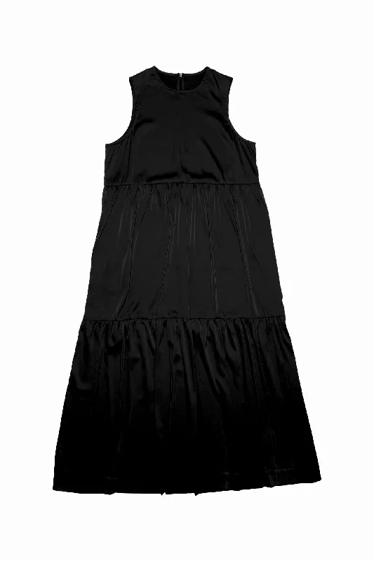 Martha shiny black jumper by Zaikamoya Herringbone Houndstooth Plaid