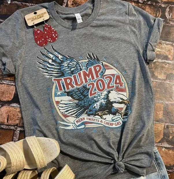 Trump 2024 Crew Neck T-Shirt Zippered Buttoned Snapped