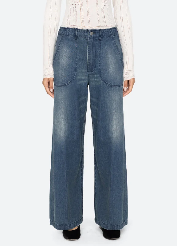 Amari Wide Leg Relaxed Jean Comfortable Faded High-Rise Jeans