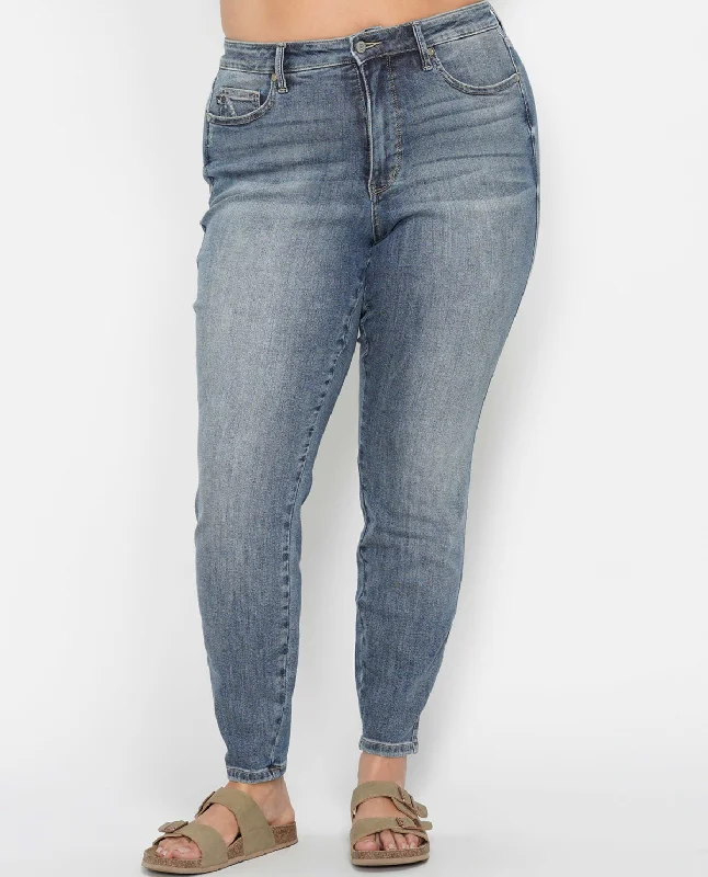 Judy Blue Plus High Waist Tummy Control Skinny Jean Fashionable Straight Fit Denim