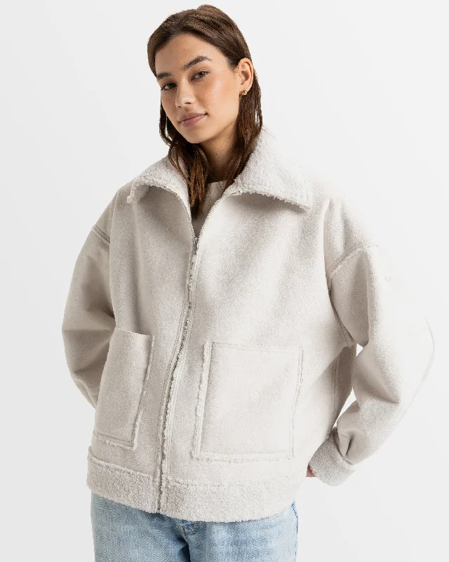 Womens True Romance Sherpa Jacket Ribbed Jacket Pleated Jacket Ruffled Jacket