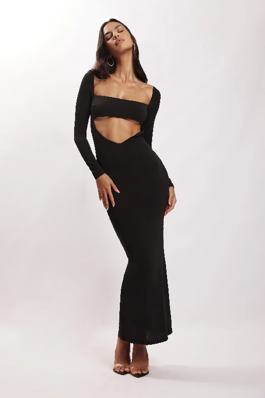 Ashleigh Cut Out Bandeau Maxi Dress - Black Comfortable Fit-and-Flare Maxi Dress