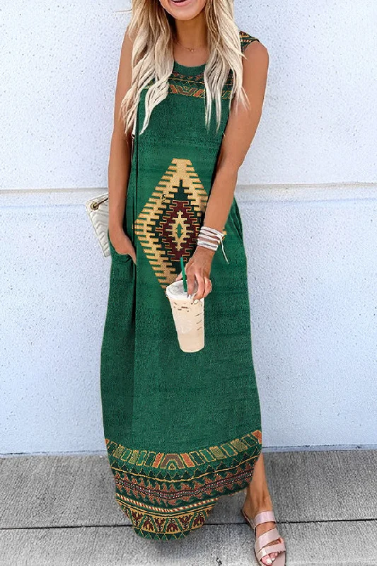 Merced Ethnic Geometric Hippie Print Pocketed Knit Maxi Dress Stylish Long Sleeve Maxi Dress