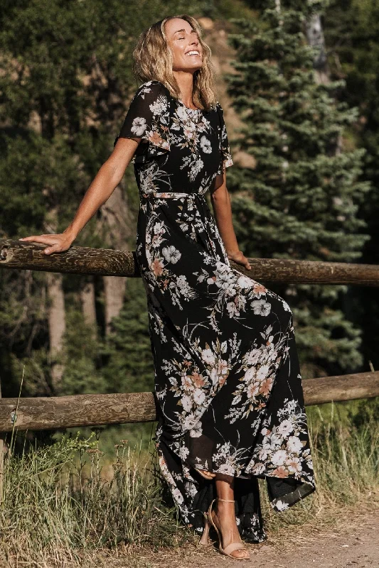 Naomi Short Sleeve Maxi Dress | Black Floral Comfortable Plunging Neckline Maxi Dress