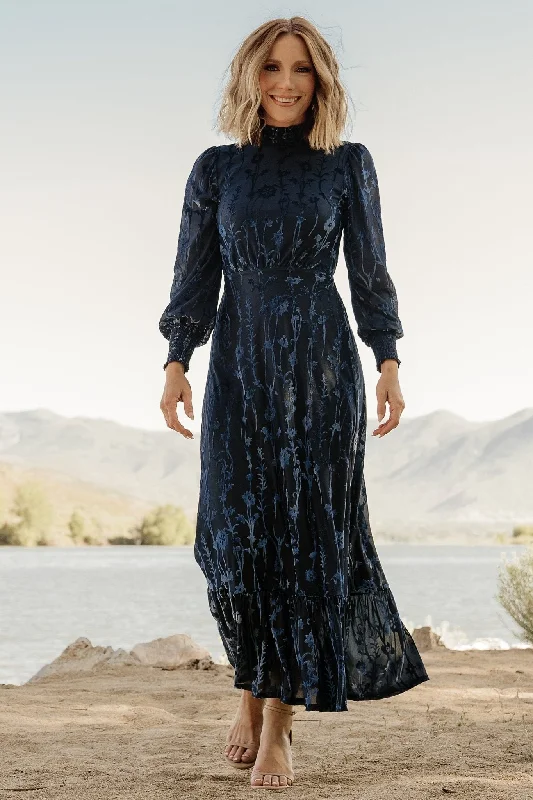 Penelope Velvet Maxi Dress | Midnight Blue Trendy V-Neck Maxi Dress