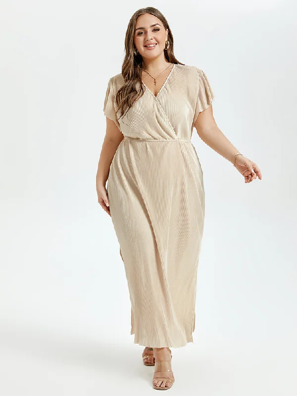 Solid V-Neck Flutter Sleeve Slit Maxi Dress Comfortable Pleated Maxi Dress