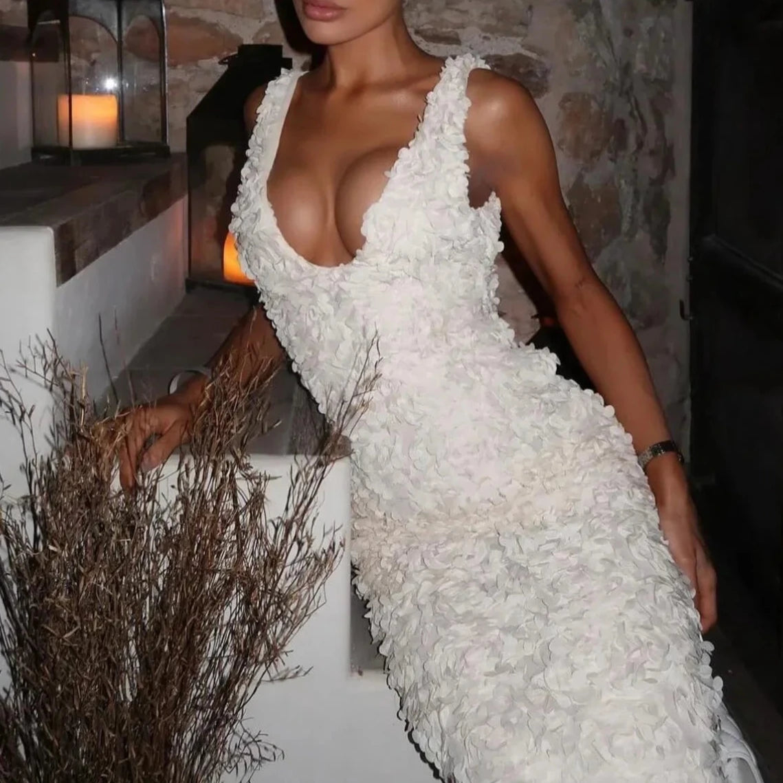 A&A Luxe Fitted 3D Intricate Mesh Floral Maxi Dress Trendy A-Line Maxi Dress
