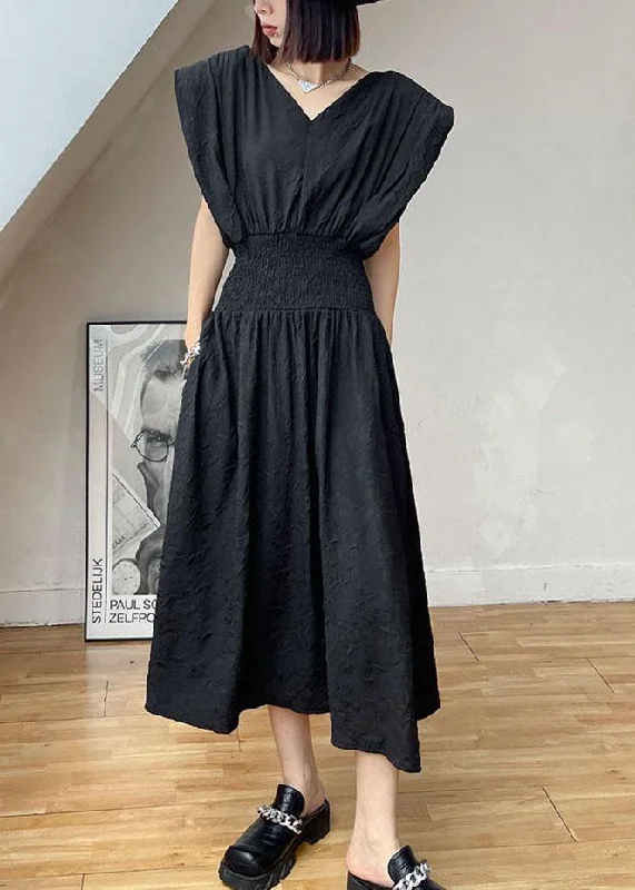 Vintage Black Cinched V Neck Sleeveless Summer Maxi Dresses Classic Solid Maxi Dress
