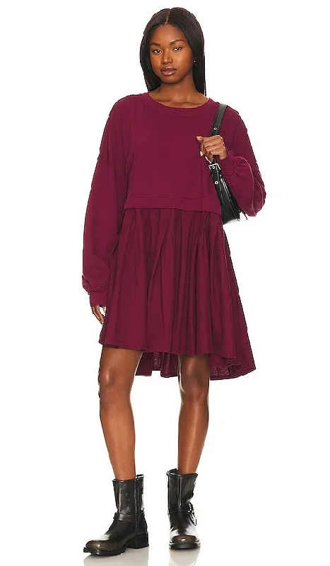 Free People Eleanor Sweatshirt Dress in Burgundy Hoodie with Embroidery Detailed Premium Free People Eleanor Sweatshirt Dress in Burgundy Hoodie with Embroidery Detailed Premium