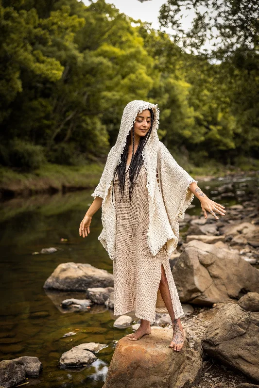 WIZARD Womens Hooded Kimono Vest Ivory Beige Tribal Ritual Ceremony Gypsy Festival Magic Ritual Alchemy Primitive Rave Boho Earthy AJJAYA Hoodie with Hem Fringe Bohemian Relaxed WIZARD Womens Hooded Kimono Vest Ivory Beige Tribal Ritual Ceremony Gypsy Festival Magic Ritual Alchemy Primitive Rave Boho Earthy AJJAYA Hoodie with Hem Fringe Bohemian Relaxed