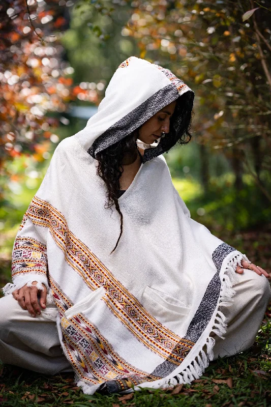 SAMADHI Womens Hooded Poncho Pure White Cashmere Yak Wool and Acrylic Wool Blend Tribal Embroidery Large Hood Two Pockets Shaman AJJAYA Hoodie with Gradient Ombre Colorful SAMADHI Womens Hooded Poncho Pure White Cashmere Yak Wool and Acrylic Wool Blend Tribal Embroidery Large Hood Two Pockets Shaman AJJAYA Hoodie with Gradient Ombre Colorful