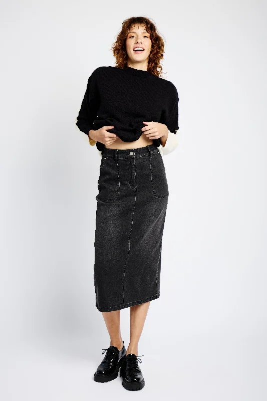 Denim Skirt with Back Slit in Black zip skirt side