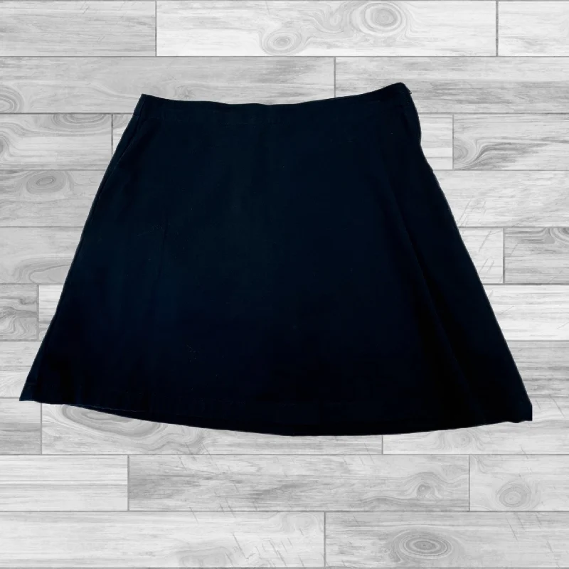 Navy Skort Lands End, Size 6 chiffon skirt airy