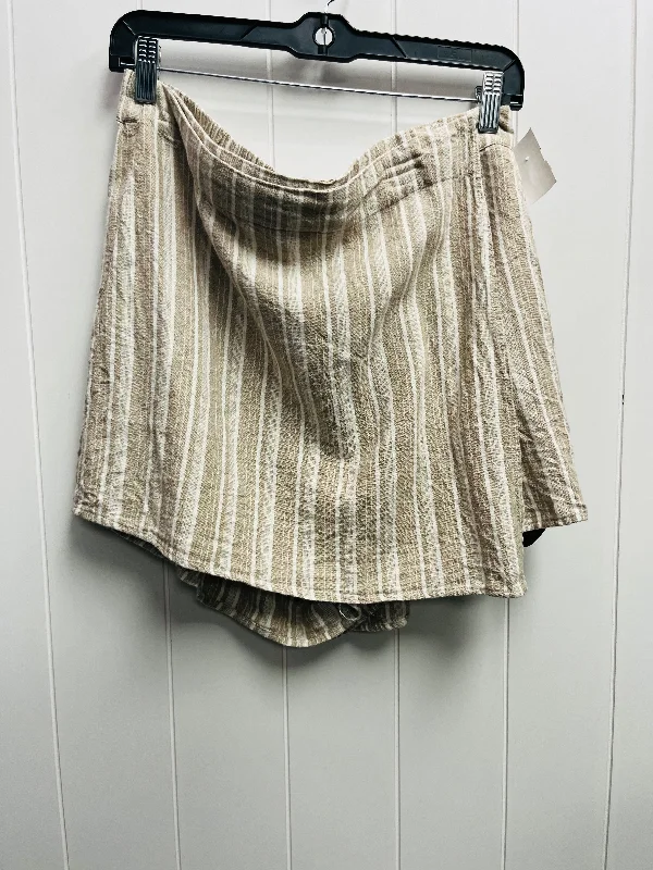 Tan & White Skort For Cynthia, Size L chiffon skirt delicate
